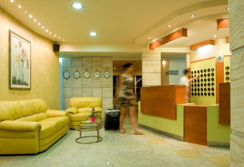Fotos del hotel Axos:  15
