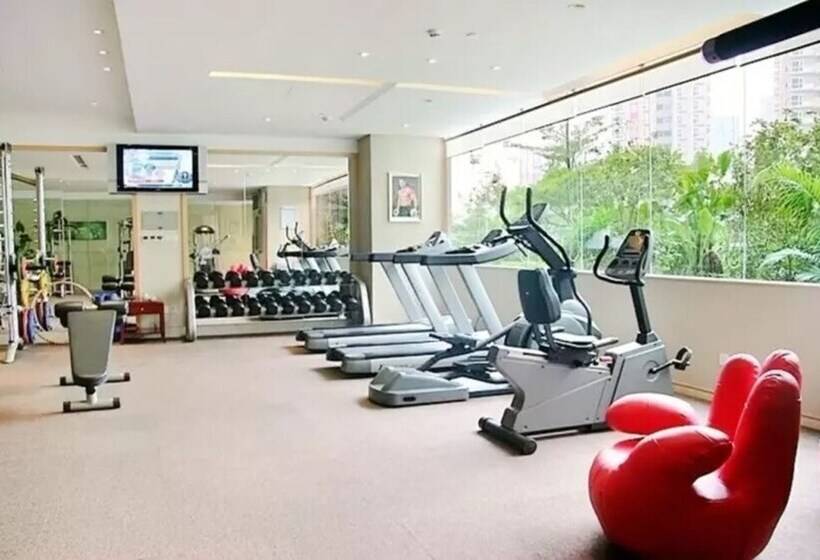 هتل Shenzhen Century Kingdom