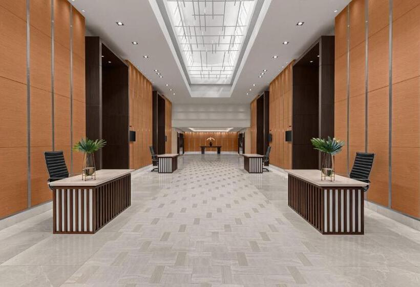 هتل Courtyard By Marriott Bangkok