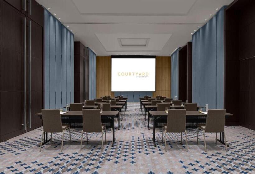 هتل Courtyard By Marriott Bangkok