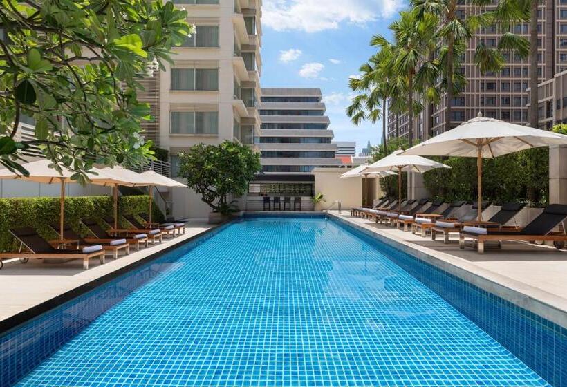 هتل Courtyard By Marriott Bangkok