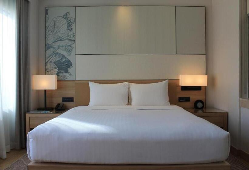 هتل Courtyard By Marriott Bangkok