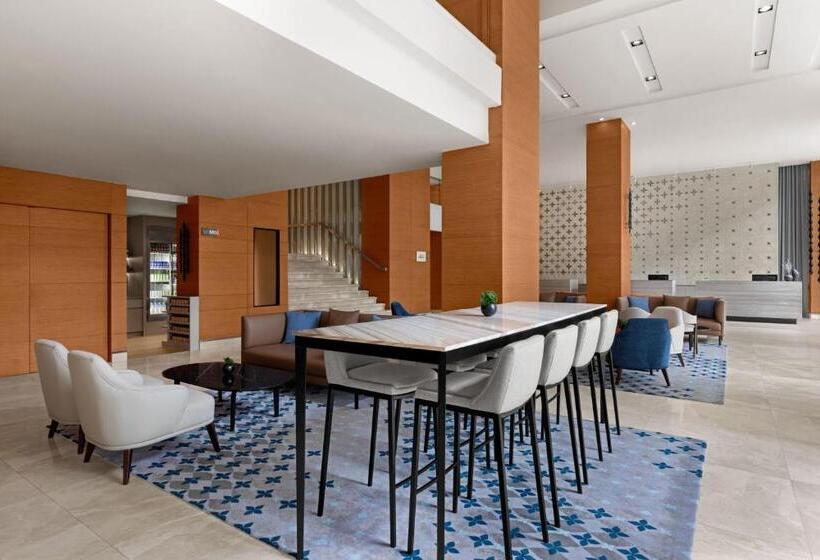 هتل Courtyard By Marriott Bangkok