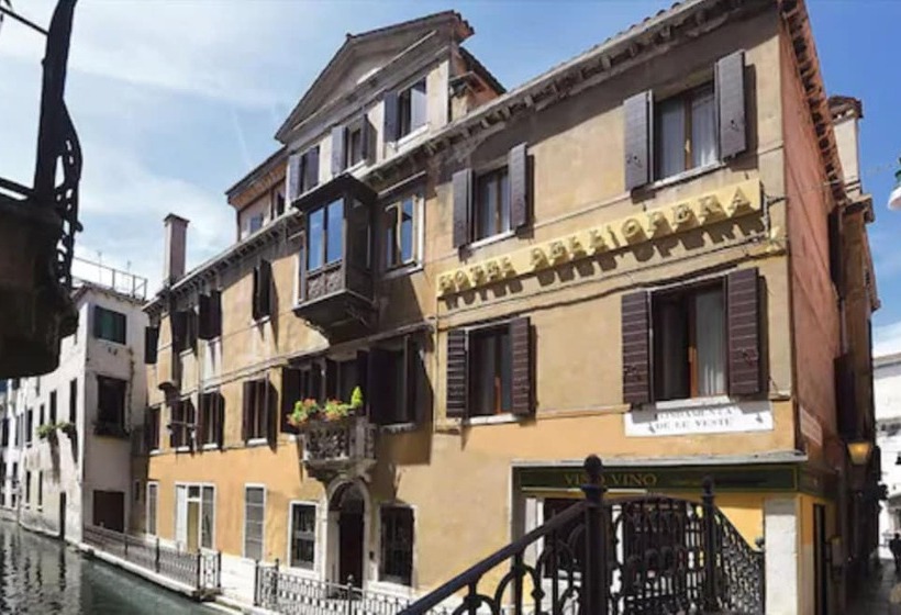 Fotos del hotel Dell'opera:  29