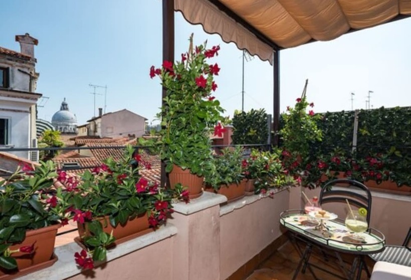 Fotos del hotel Dell'opera:  25