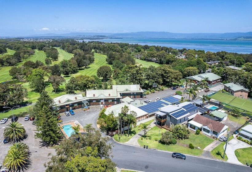 هتل Golf Place Inn