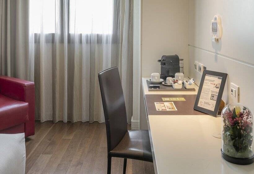 Fotos del hotel H10 Roma Città:  49