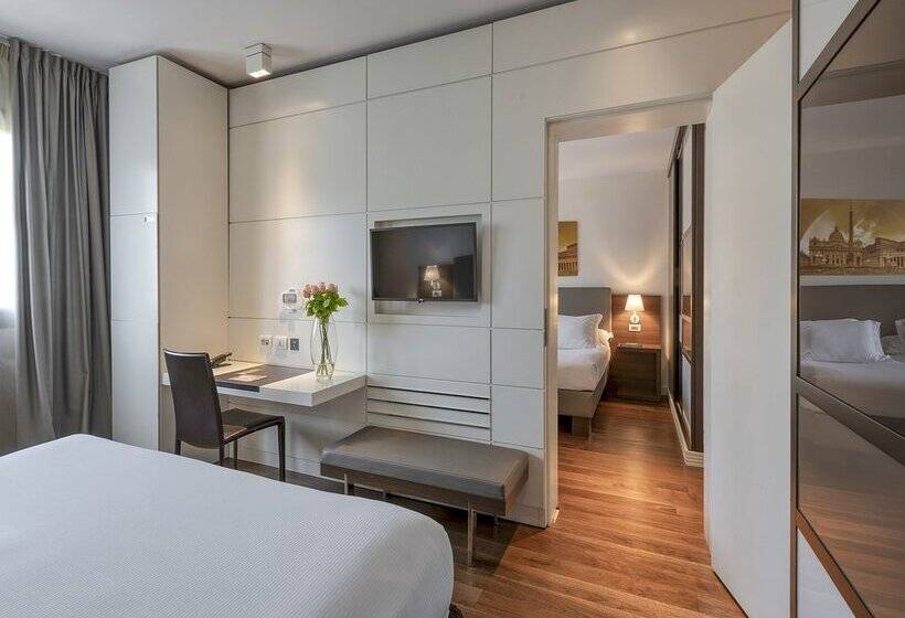 Fotos del hotel H10 Roma Città:  7