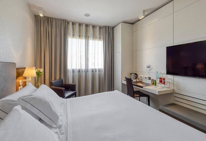 Fotos del hotel H10 Roma Città:  3