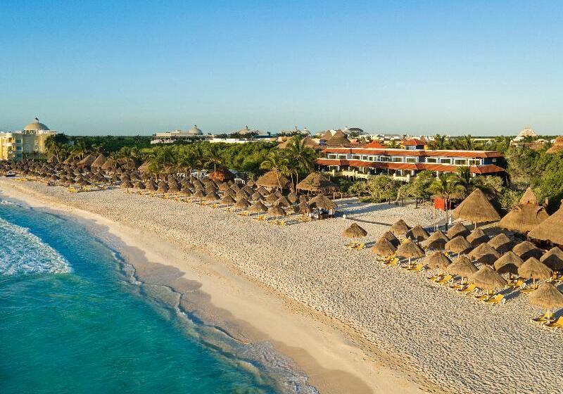 هتل Iberostar Waves Paraíso Beach