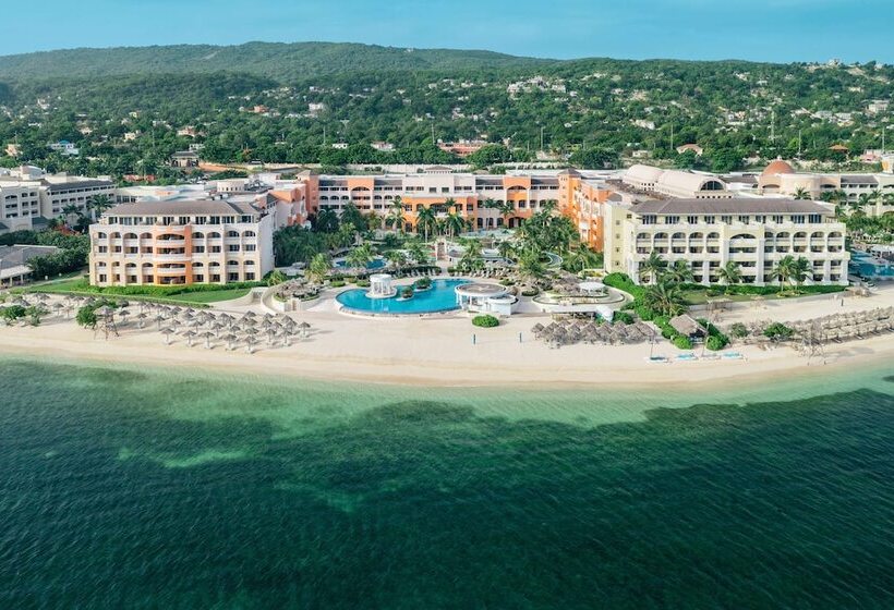 Iberostar Selection Rose Hall Suites