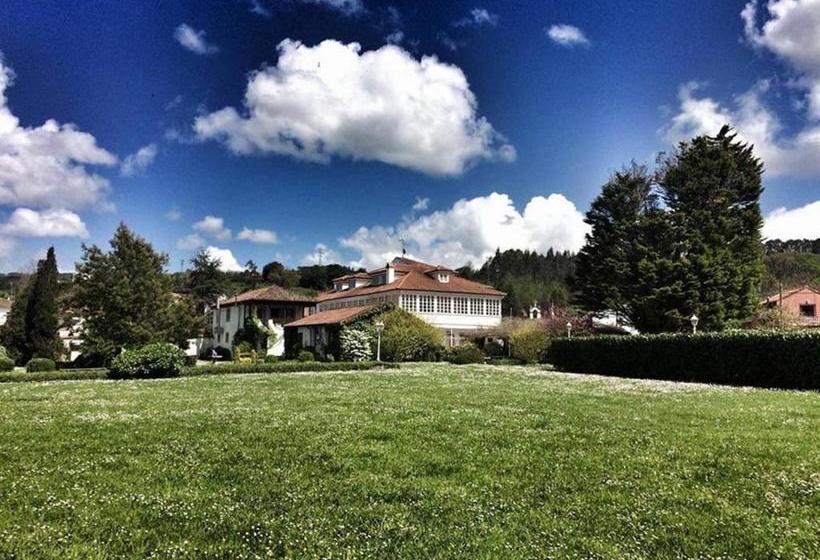 هتل La Casona De Amandi