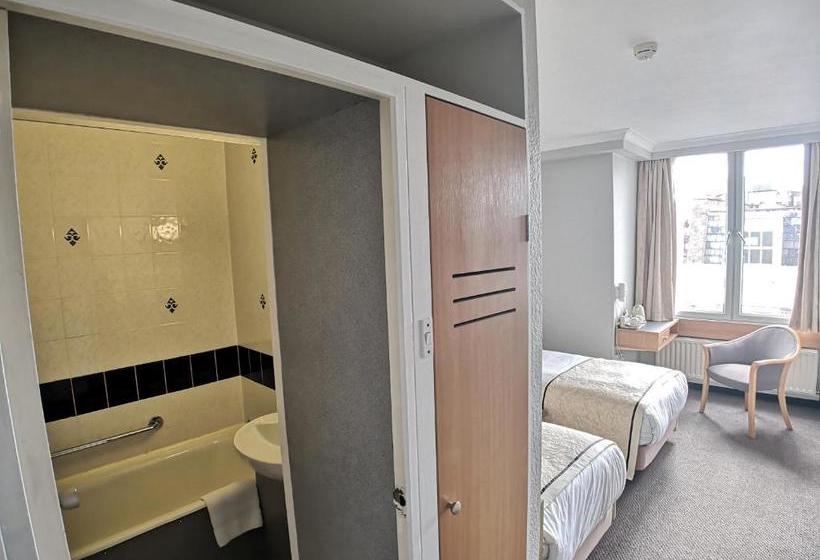 هتل Lancaster Hall