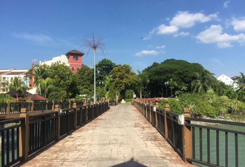 هتل Lagoon Residence @ Langkawi