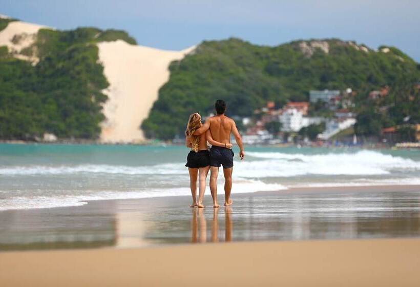 هتل Manary Praia