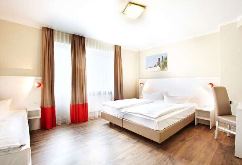 هتل Ostseehalle Kiel By Premiere Classe
