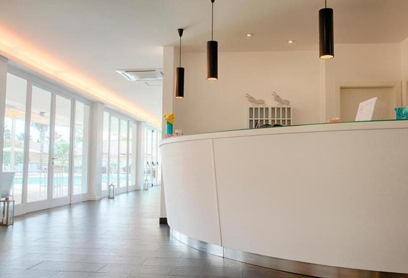 هتل Paestum Inn Beach Resort