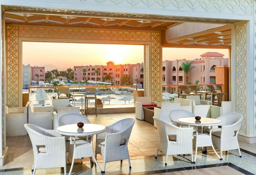 هتل Pickalbatros Aqua Vista Resort  Hurghada