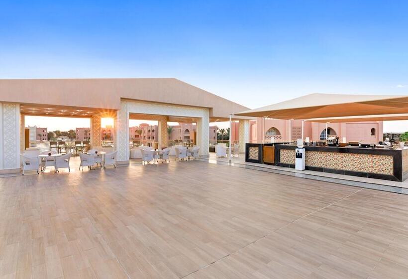 هتل Pickalbatros Aqua Vista Resort  Hurghada