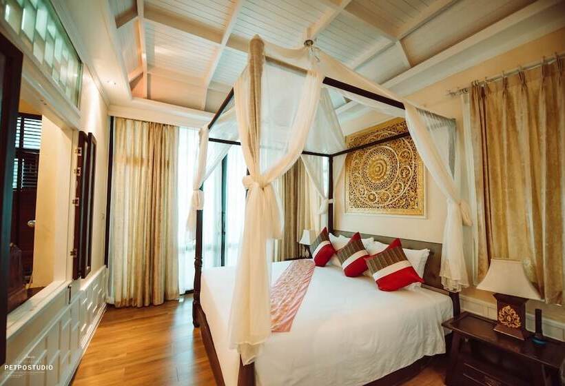 هتل Racha Kiri Resort And Spa Khanom