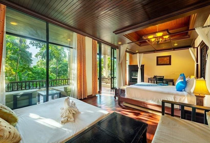 هتل Racha Kiri Resort And Spa Khanom