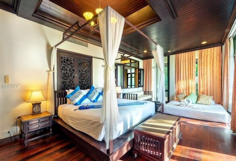هتل Racha Kiri Resort And Spa Khanom