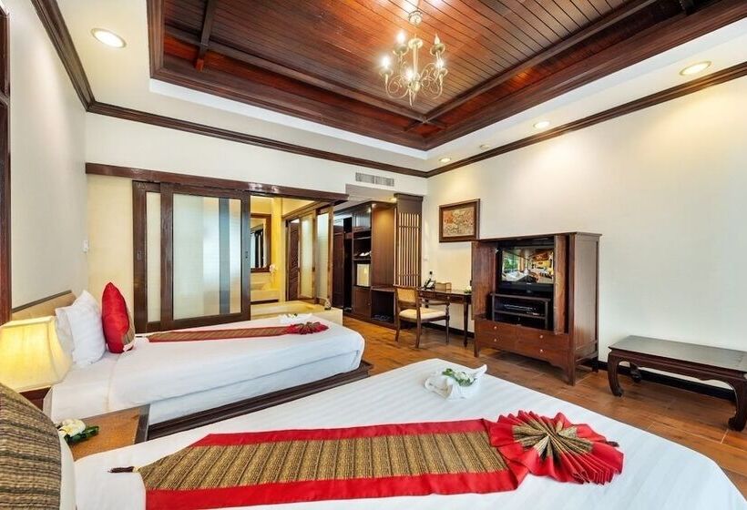 هتل Racha Kiri Resort And Spa Khanom