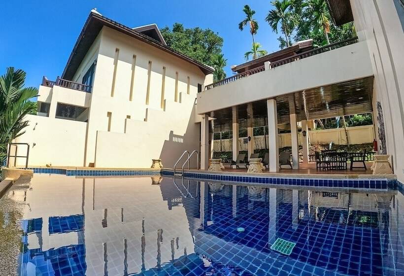 هتل Racha Kiri Resort And Spa Khanom