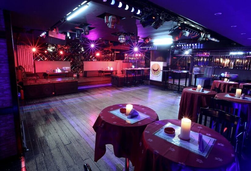 Fotos del hotel Ramee Royal:  11