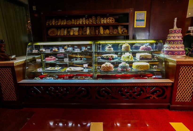 Fotos del hotel Ramee Royal:  29