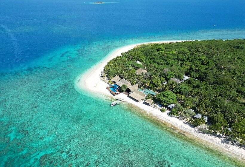 هتل Serenity Island Resort