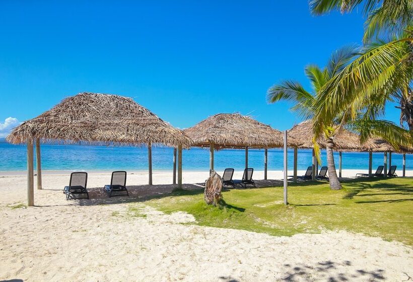 هتل Serenity Island Resort