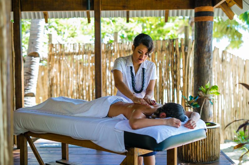 هتل Serenity Island Resort