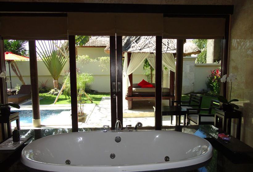 호텔 Hillstone Uluwatu Villa