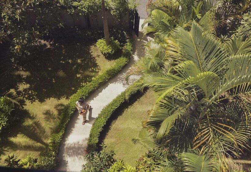 هتل The Pavilions Phuket