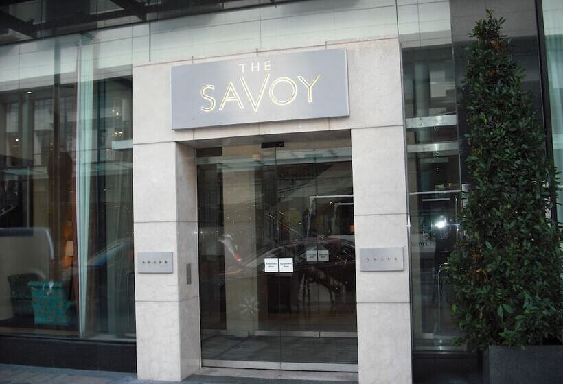 ホテル The Savoy