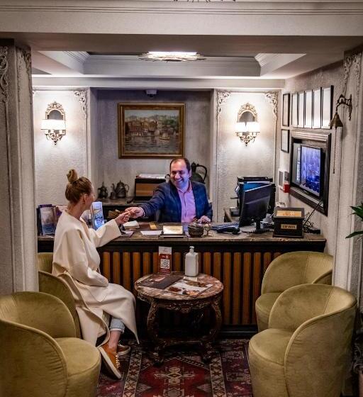 Fotos del hotel Tria Hotel Istanbul-special Category:  3