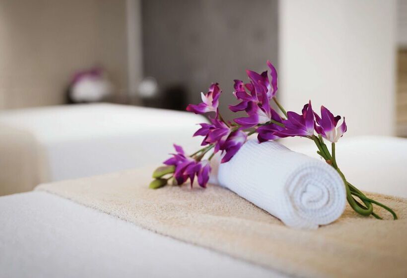 هتل Waldorf Astoria Jeddah  Qasr Al Sharq