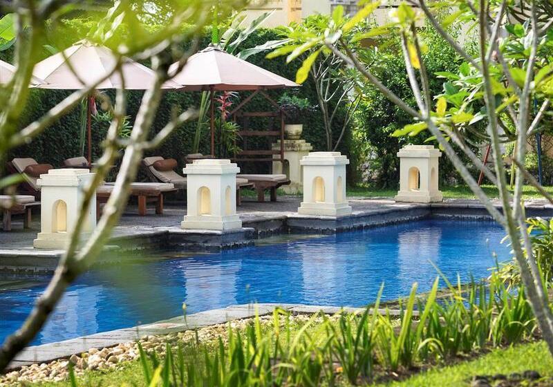 Novotel Bukittinggi