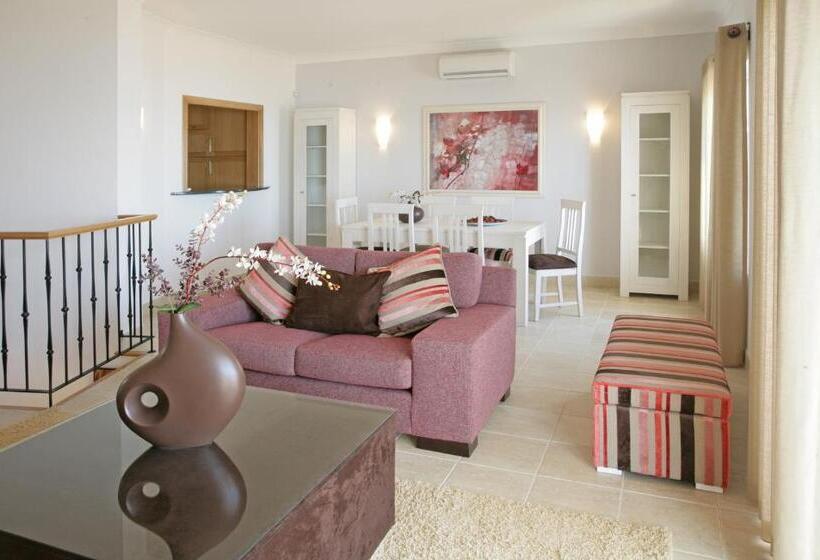 منتجع The View – Santo António Villas, Golf & Spa