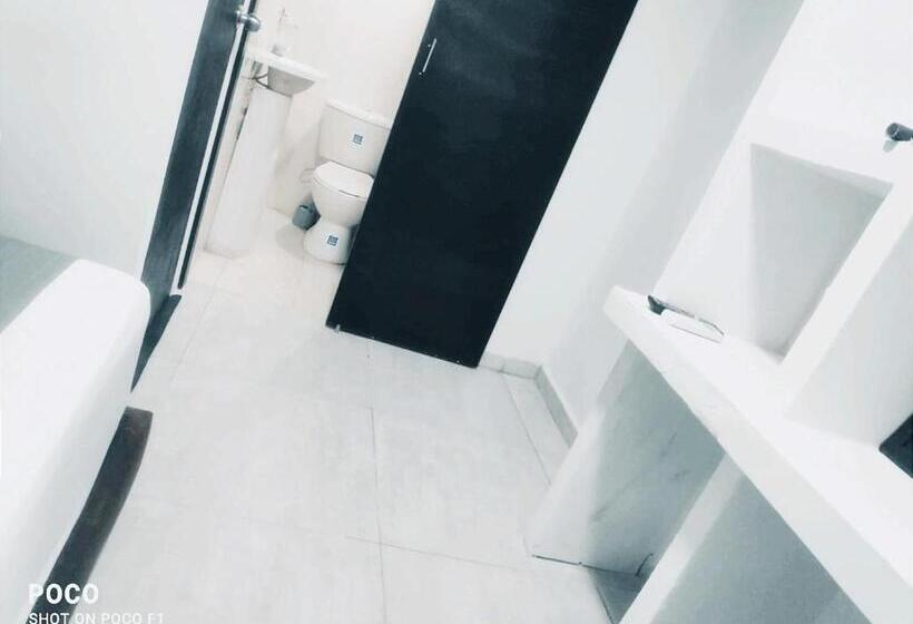 پانسیون Tranvia