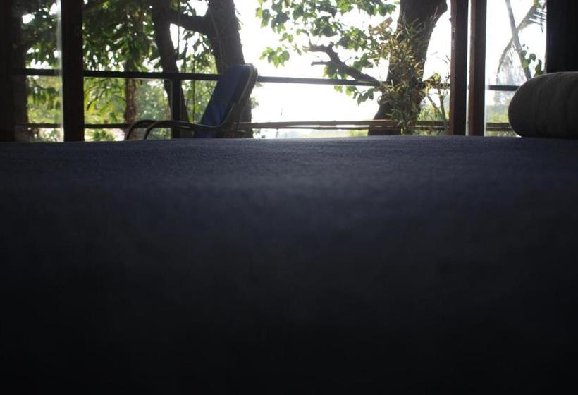 בית מלון כפרי Bramha Cottages