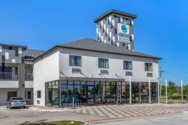 בית מלון כפרי Clarion Pointe Port Arthur Beaumont South