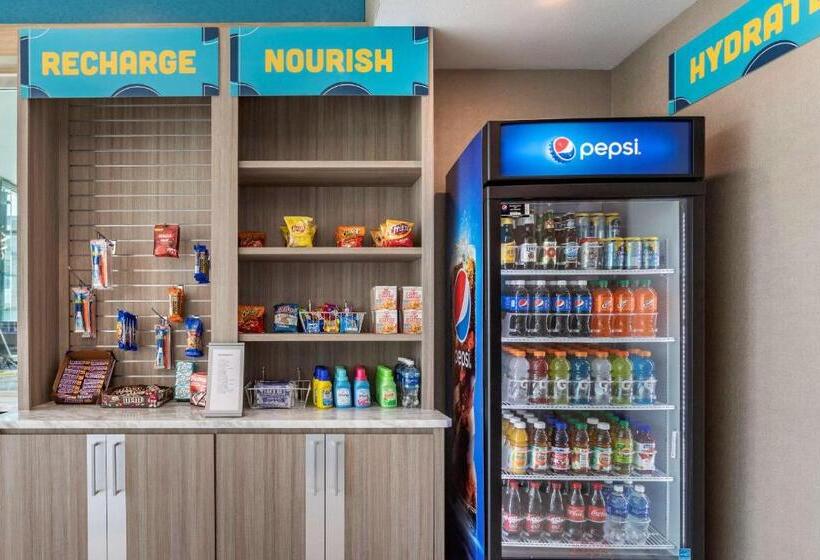 בית מלון כפרי Clarion Pointe Port Arthur Beaumont South