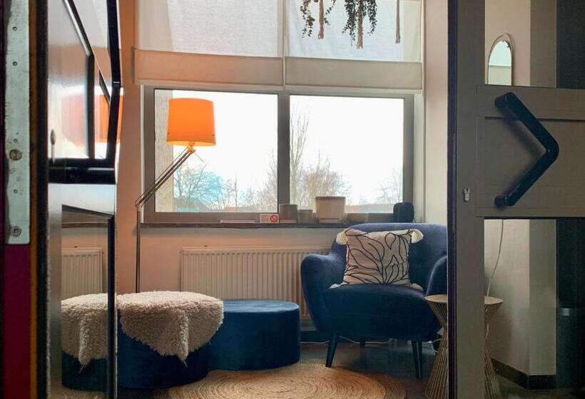 فندق Guesthouse De Wissen