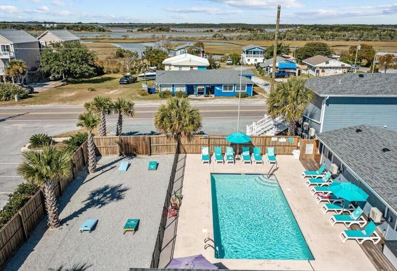 ホテル Loggerhead Inn And Suites