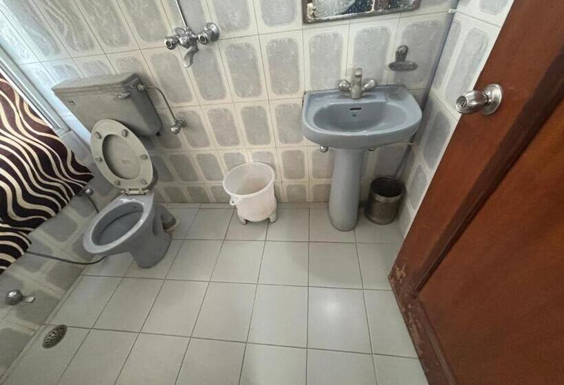 Fotos del hotel Oyo 78478  Siddhi Vinayak:  14