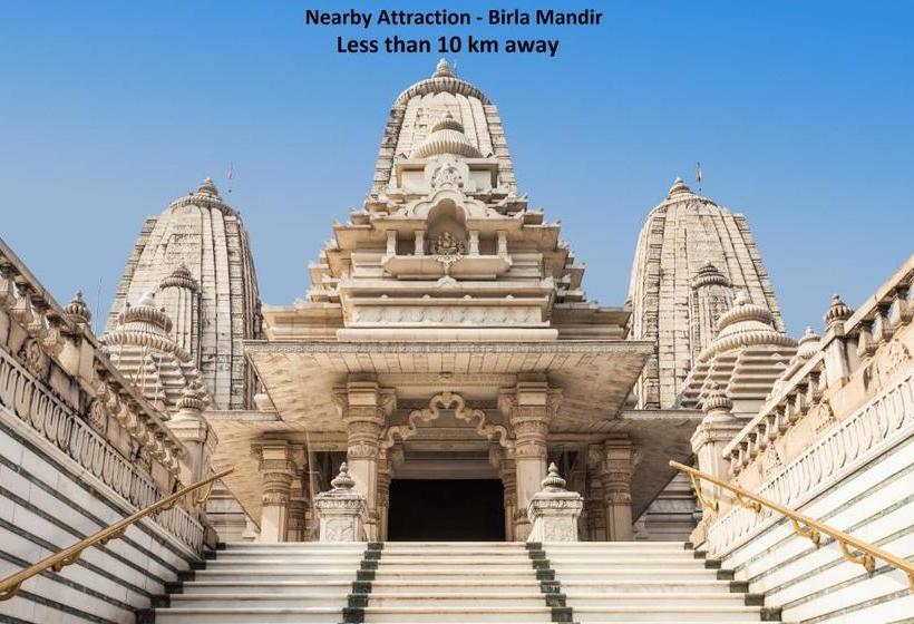 בית מלון כפרי Oyo 78559 Bliss Palace