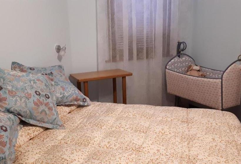 Villa Robinia B&b Guest House