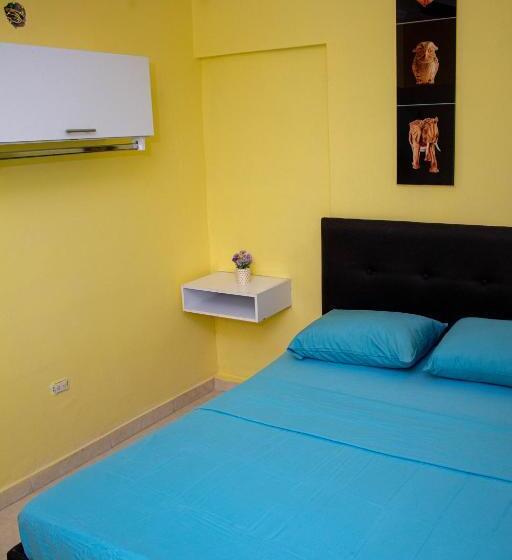 تختخواب و صبحانه Comfort House